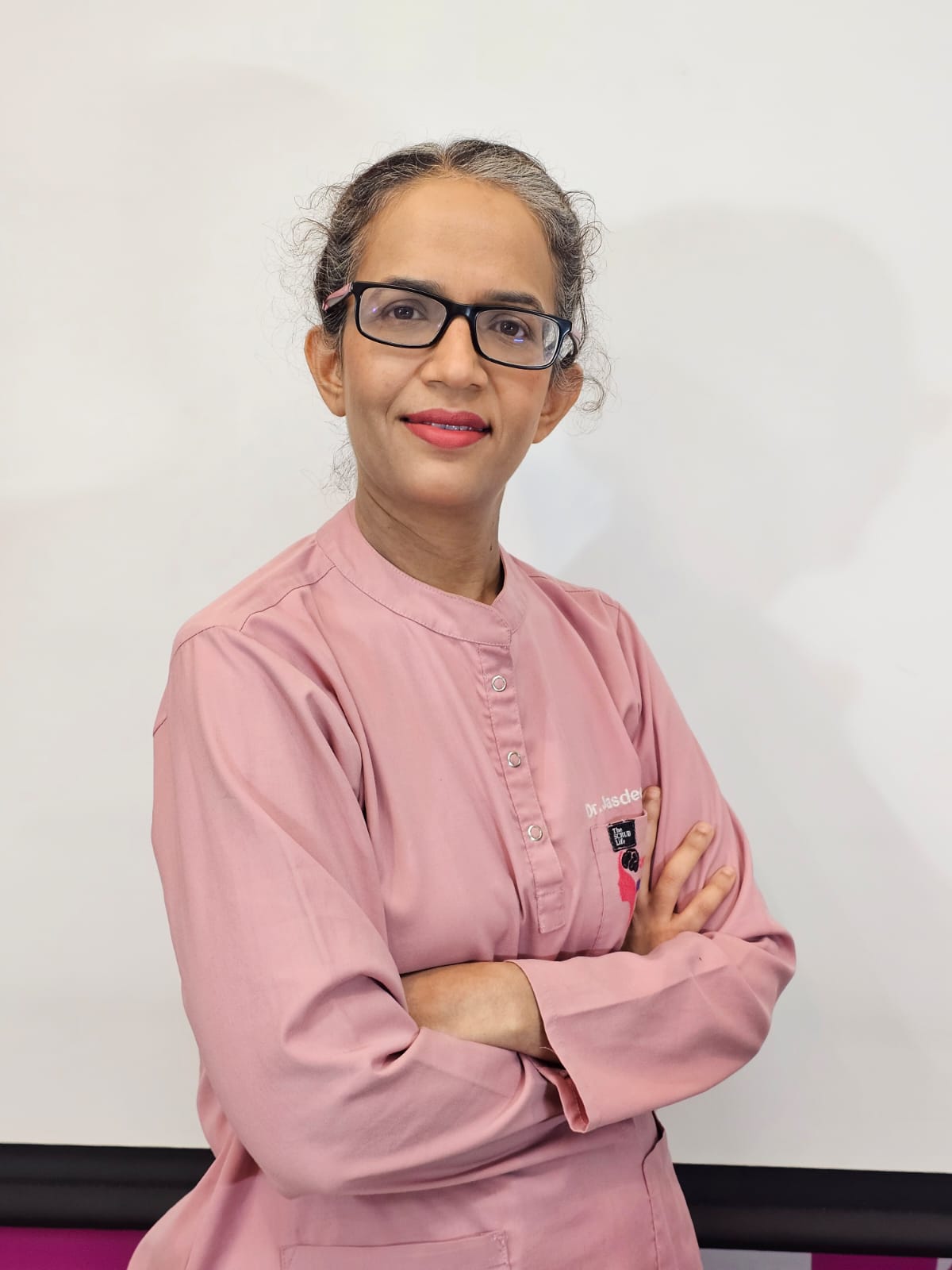 Dr. Jasdeep Kaur, Dermatologist at Skin Aura Gurgaon